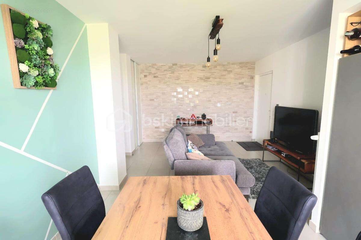 Appartement à CHESSY