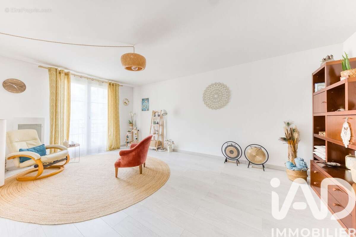 Photo 2 - Appartement à NOISY-LE-GRAND