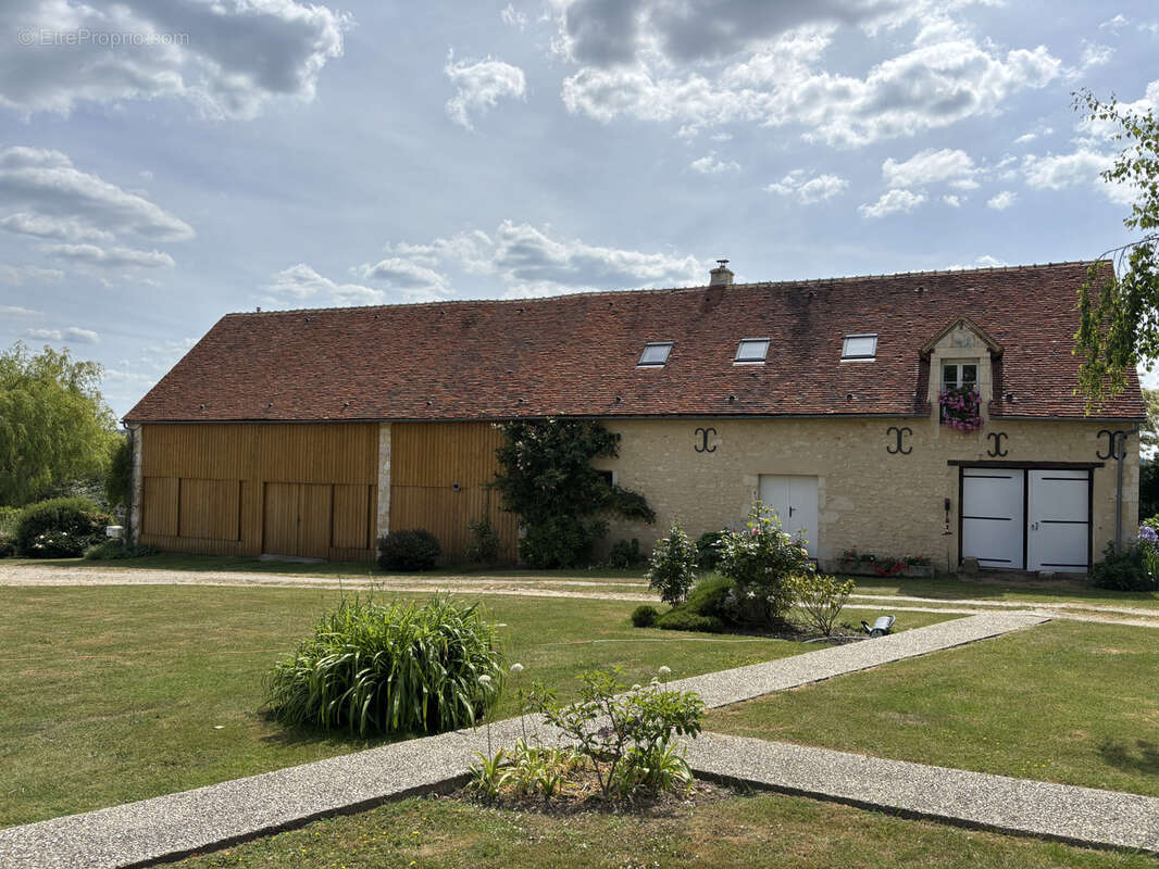 Maison à LE PIN-LA-GARENNE