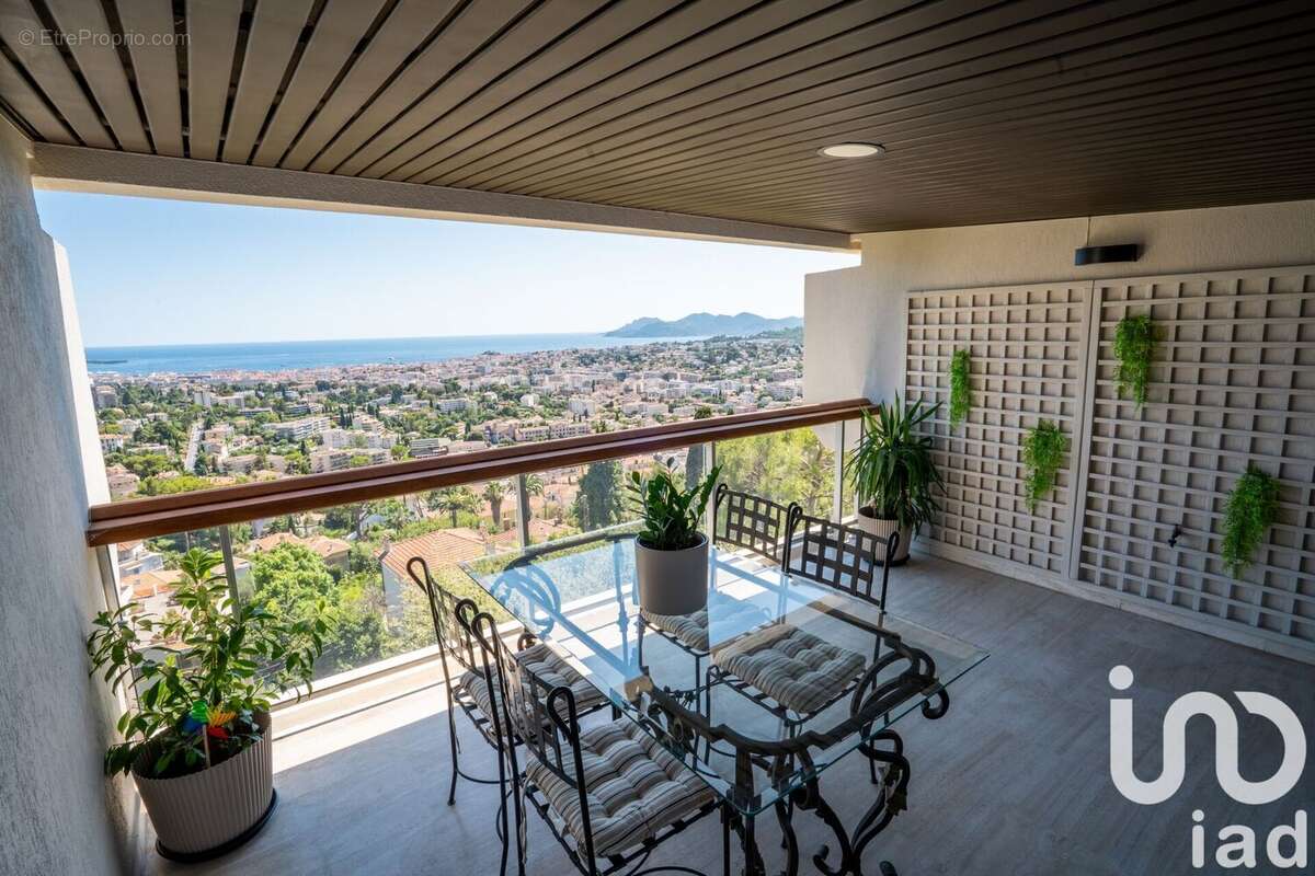 Photo 2 - Appartement à LE CANNET