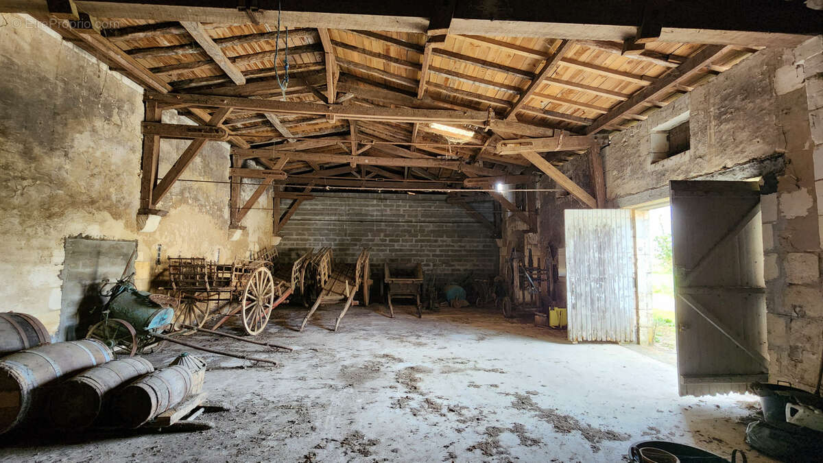 Maison à LUGON-ET-L&#039;ILE-DU-CARNAY