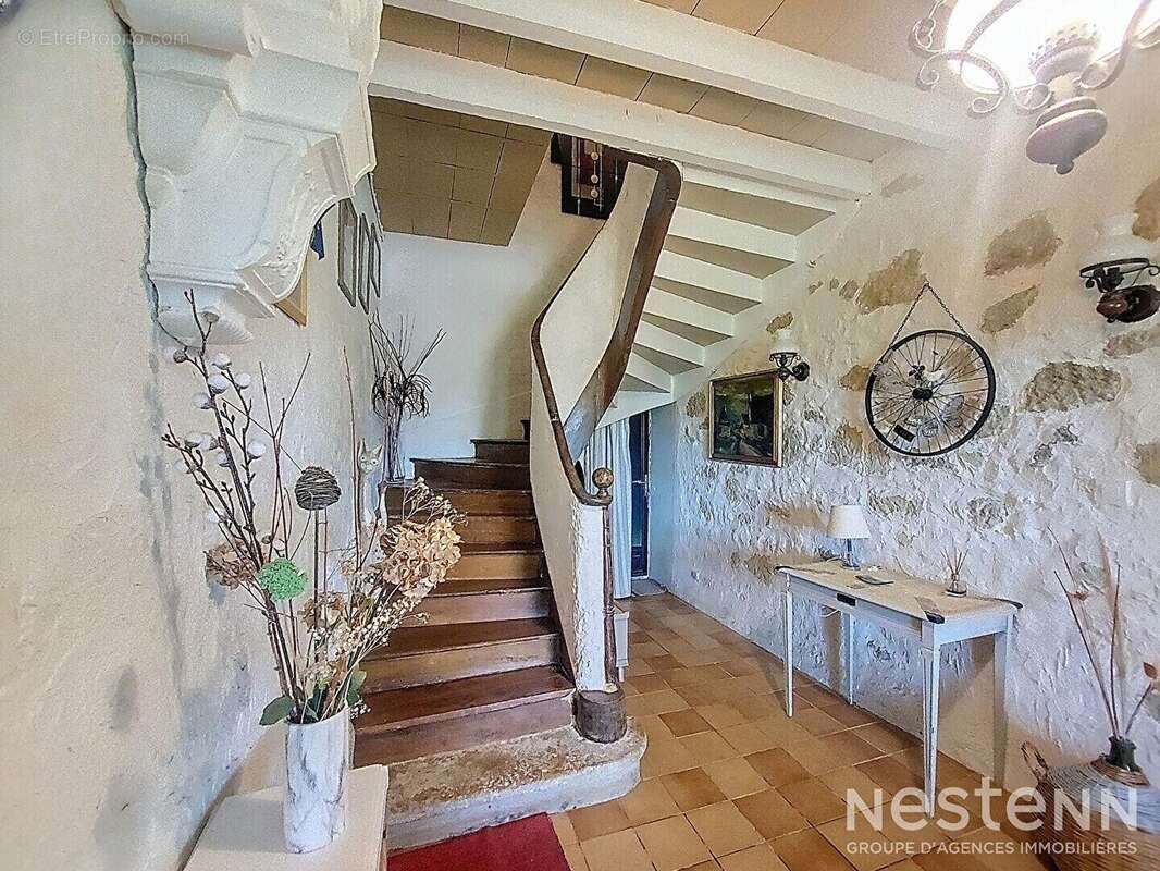 Maison à GAZAUPOUY