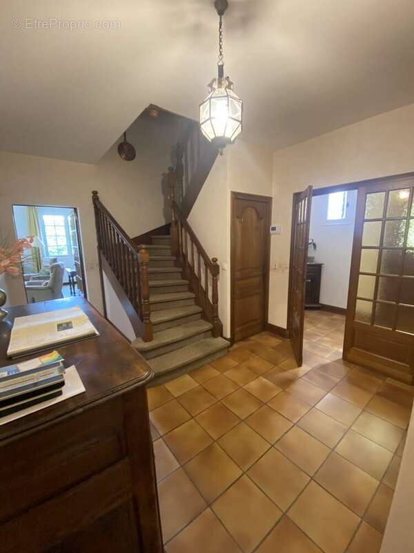 Maison 277 m² à Coulounieix-Chamiers  - photo 5