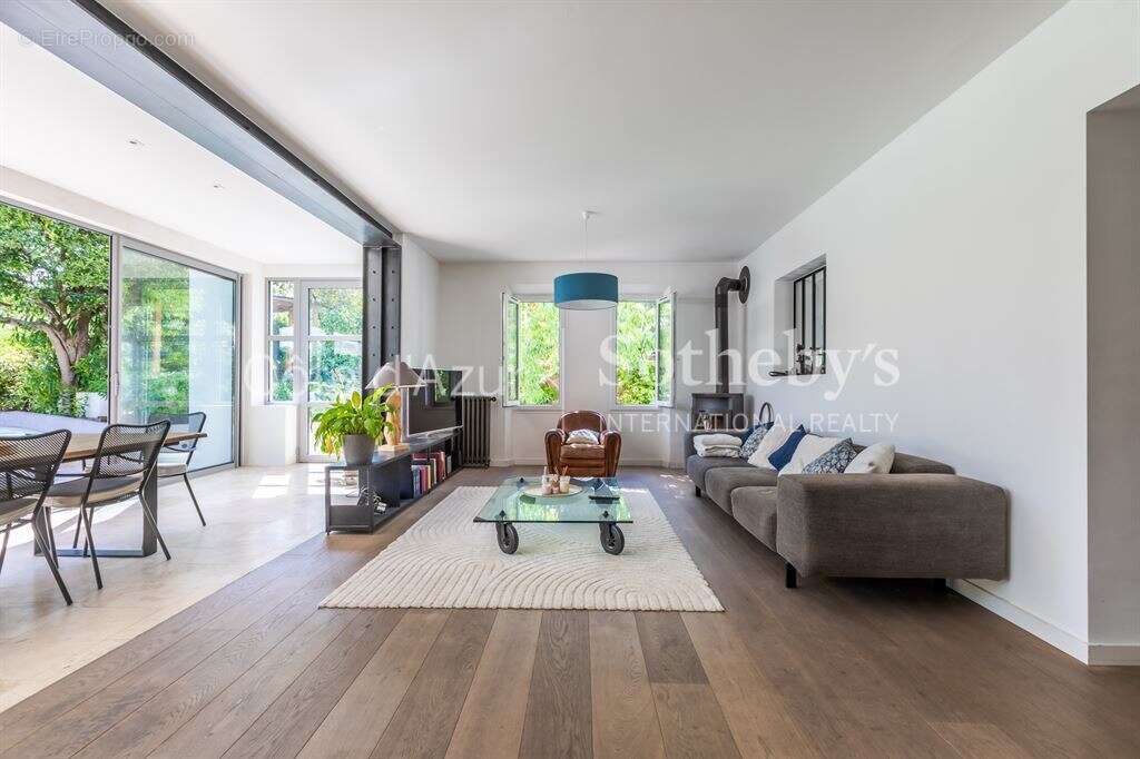 Maison à CANNES