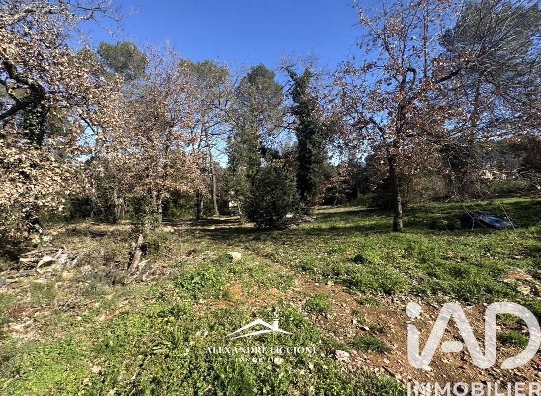 Photo 3 - Maison à TOURVES