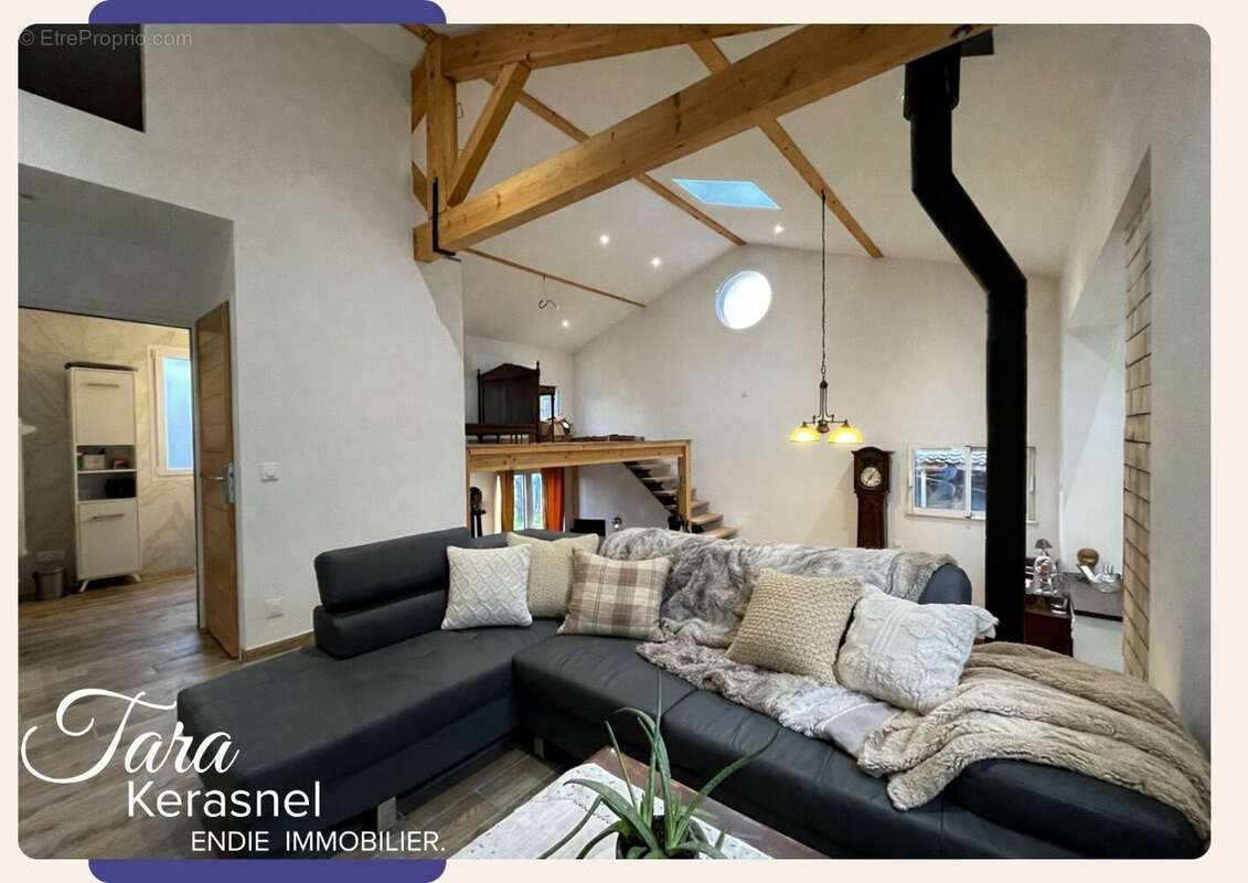 Maison à ROCHE-LA-MOLIERE