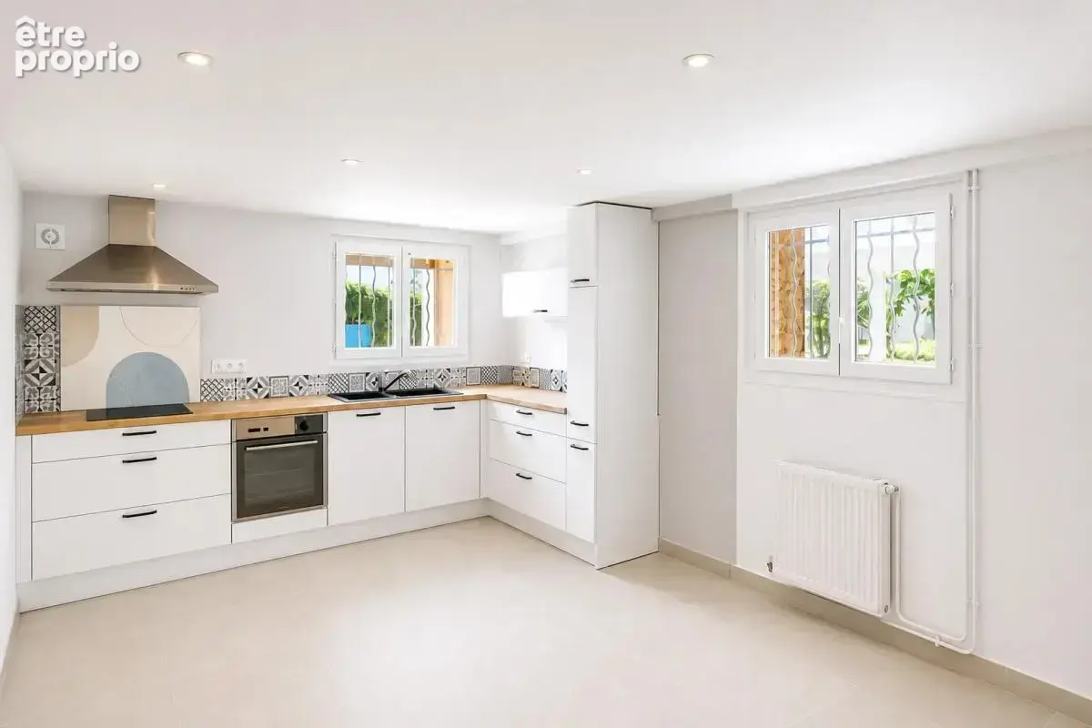 Maison familiale avec jardin, garage, piscine et atelier - photo 5