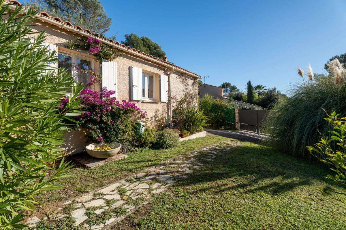 Maison à BIOT