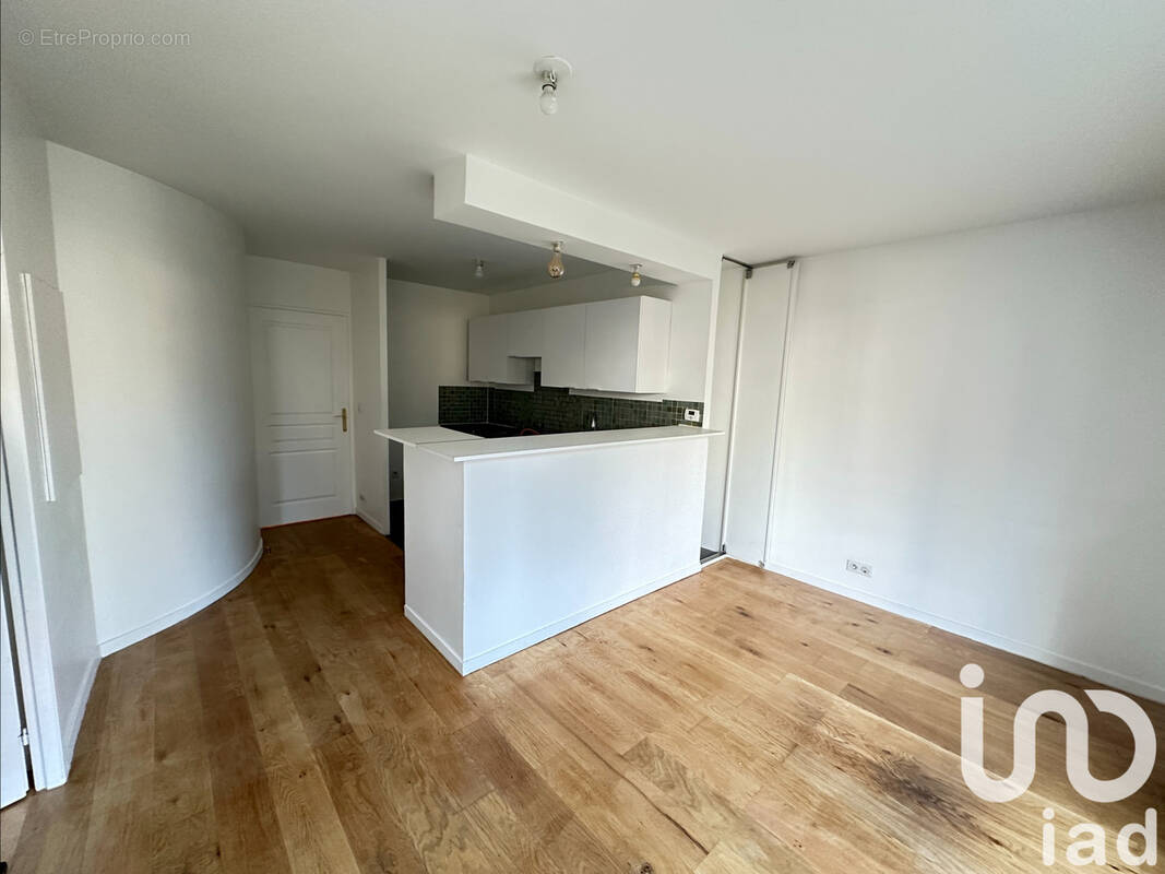 Photo 1 - Appartement à LE PLESSIS-TREVISE