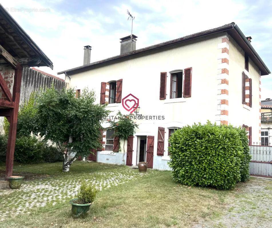 Maison à MANE