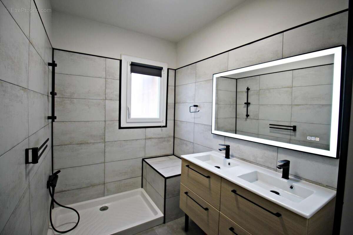 Photo 4 - Maison à SAINT-GENIS-DES-FONTAINES