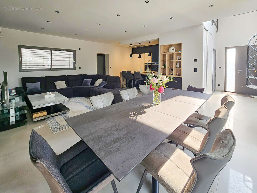 Maison contemporaine en exclusivite - photo 8