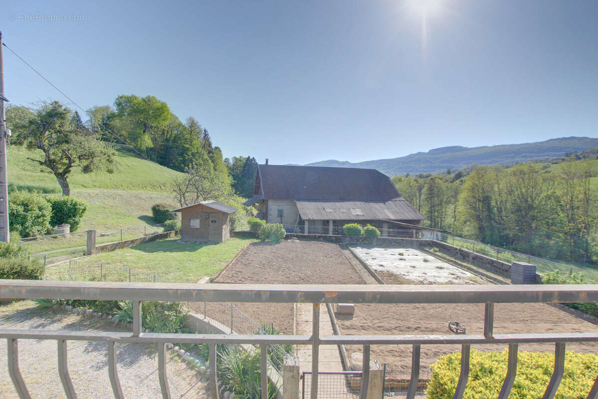 Maison à RUMILLY