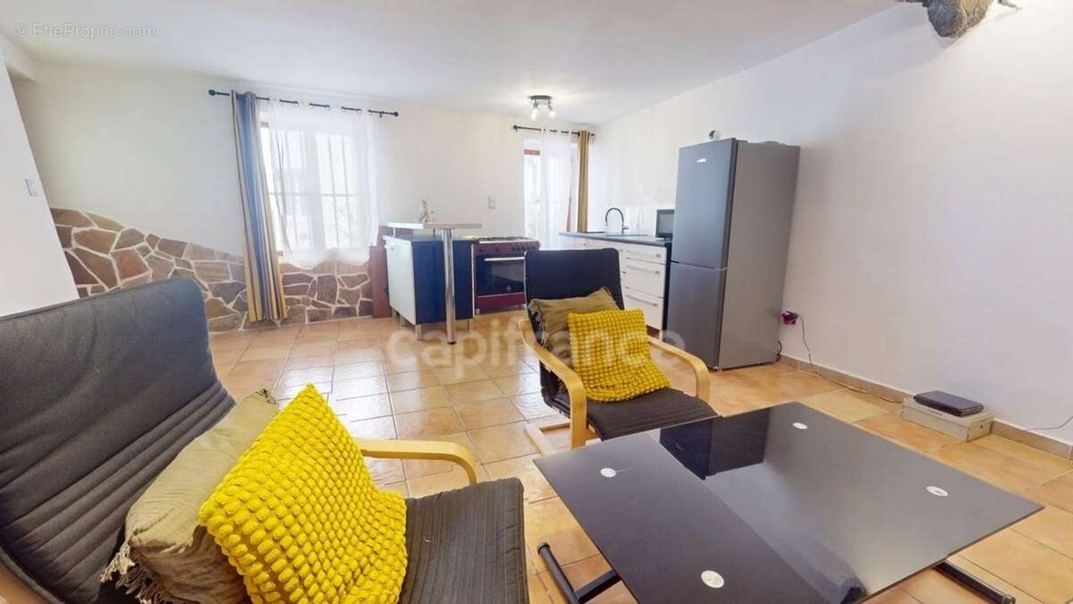 Appartement à vendre 2 pièces BRIGNOLES (83) - photo 2
