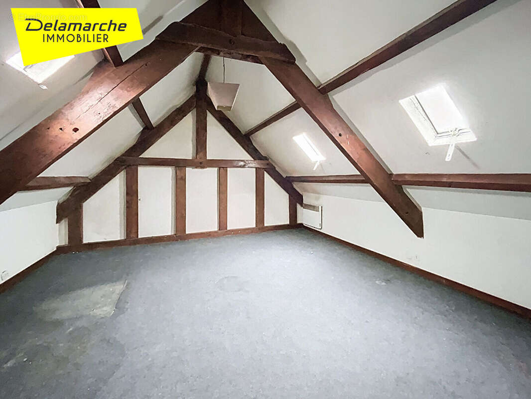 Maison à SAINT-SAUVEUR-LENDELIN