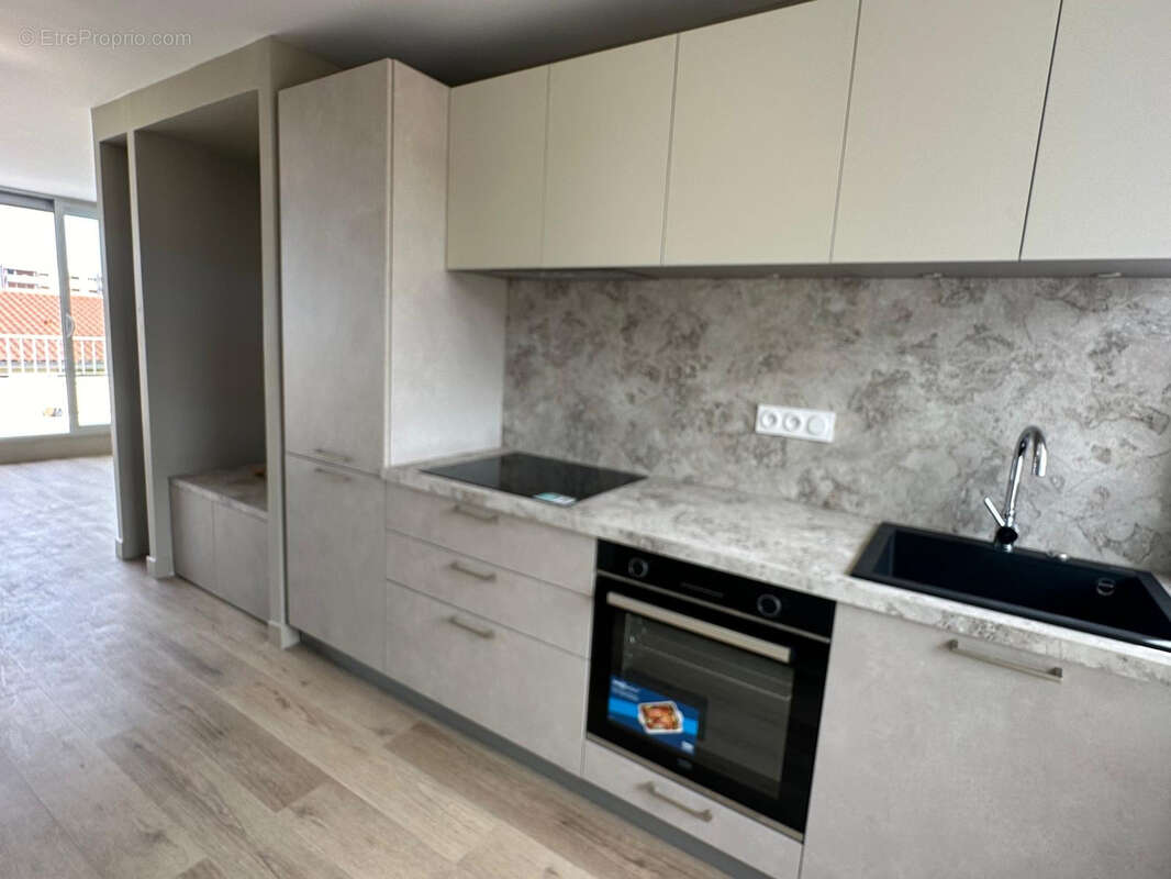Appartement à SAINT-ETIENNE