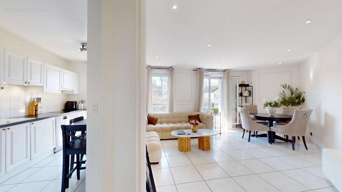 Appartement à LIVRY-GARGAN