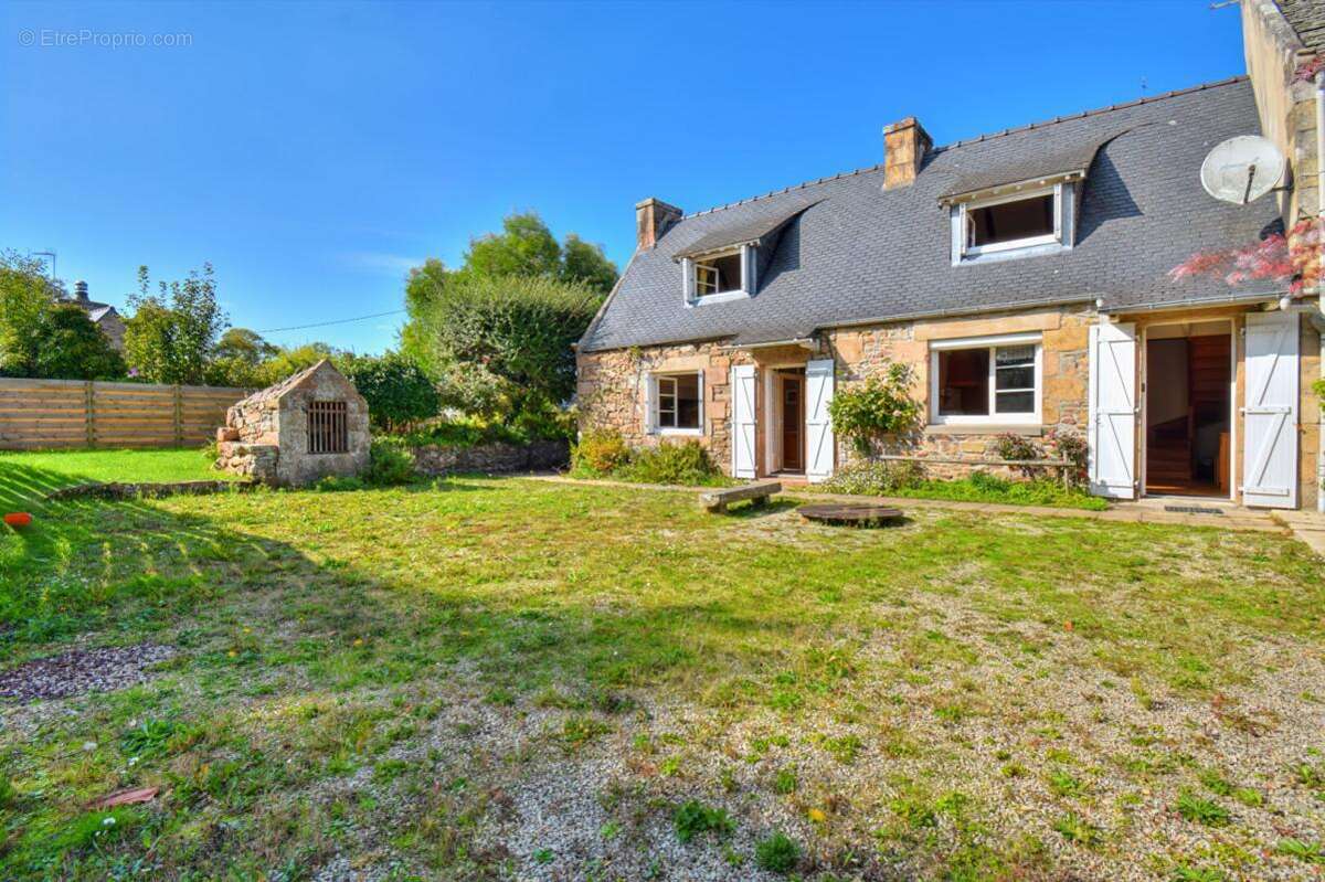 Maison à TREBEURDEN