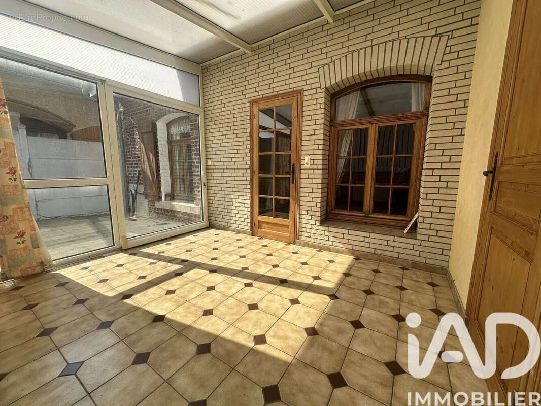 Maison 118 m² à Haucourt  - photo 7