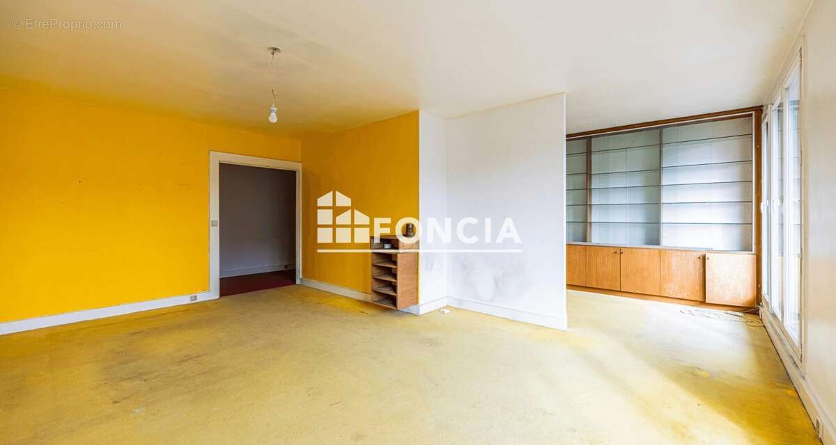 Appartement à PARIS-11E