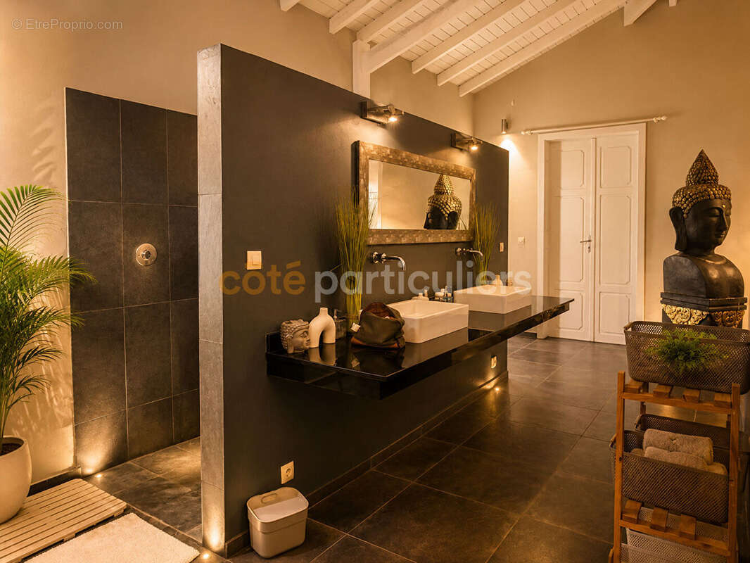 Maison Saint Francois 6 pièce(s) 190 m2 - photo 9