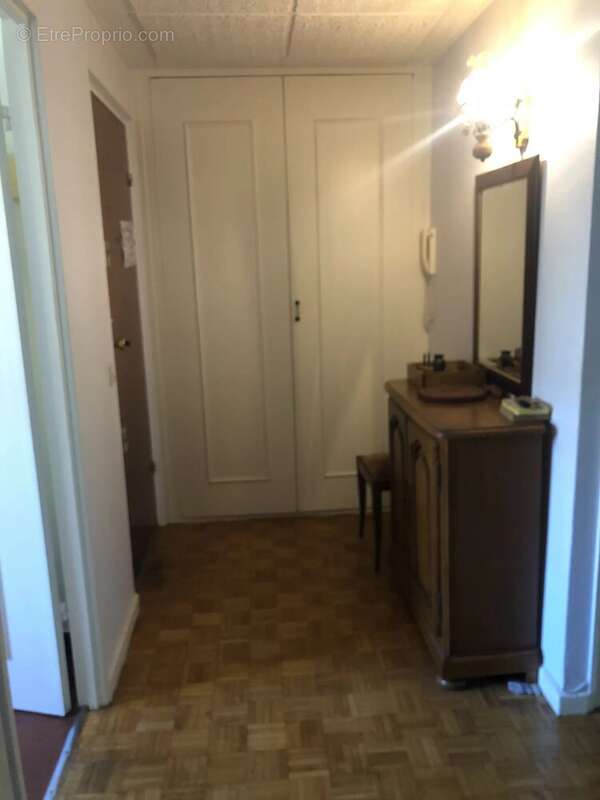 Appartement 3 pièces de 69 m² à Montesson, proche centre. - photo 5