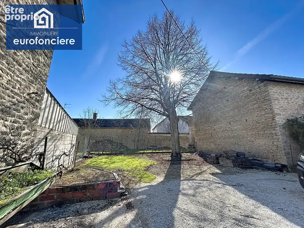 Maison à AMANCE