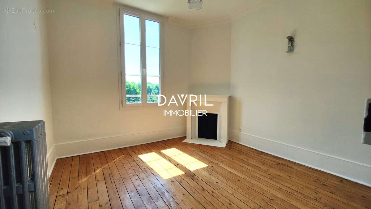 Maison à CONFLANS-SAINTE-HONORINE