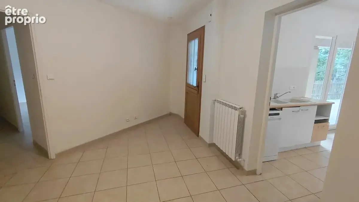 Belle Villa dans un cadre boisé - photo 16