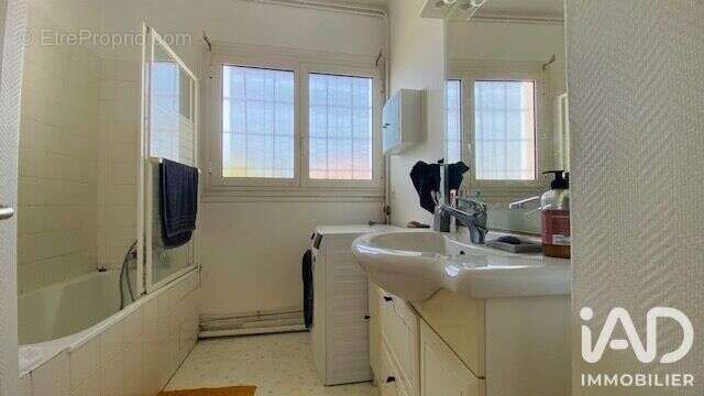 Appartement 89 m² à Royan  - photo 9