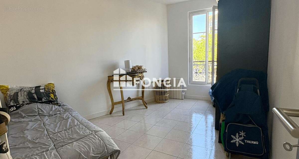 Appartement à ASNIERES-SUR-SEINE