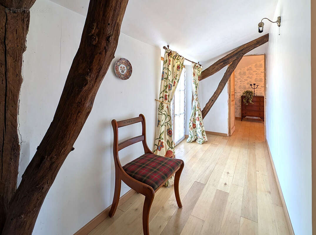 Maison + gîte. A proximité de Saint Antonin - photo 5