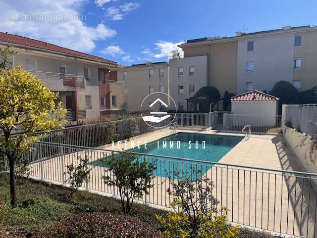 Appartement à SAINT-LAURENT-DU-VAR