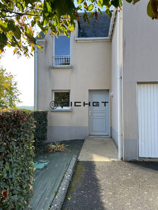 Maison à LA CHAPELLE-BOUEXIC