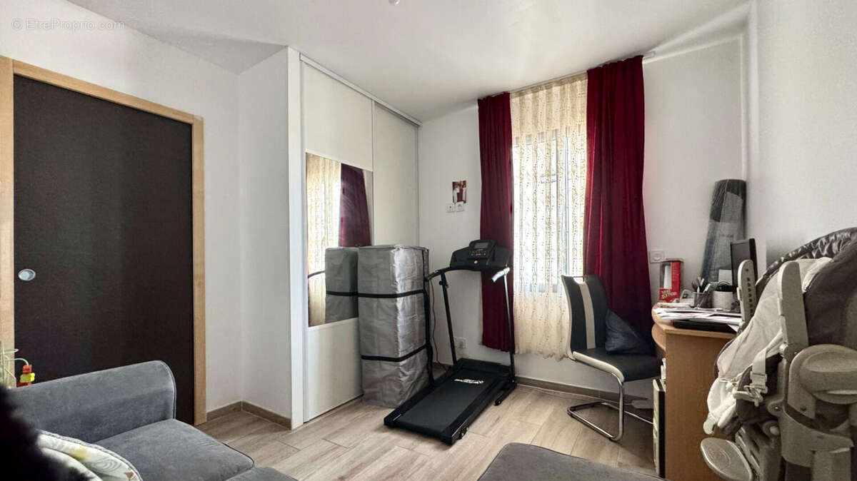 Maison à TONNAY-CHARENTE