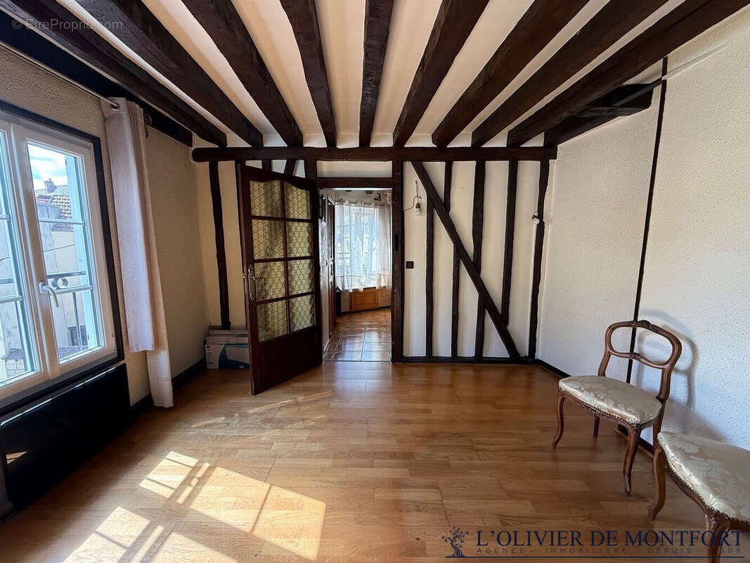 Appartement à MONTFORT-L&#039;AMAURY