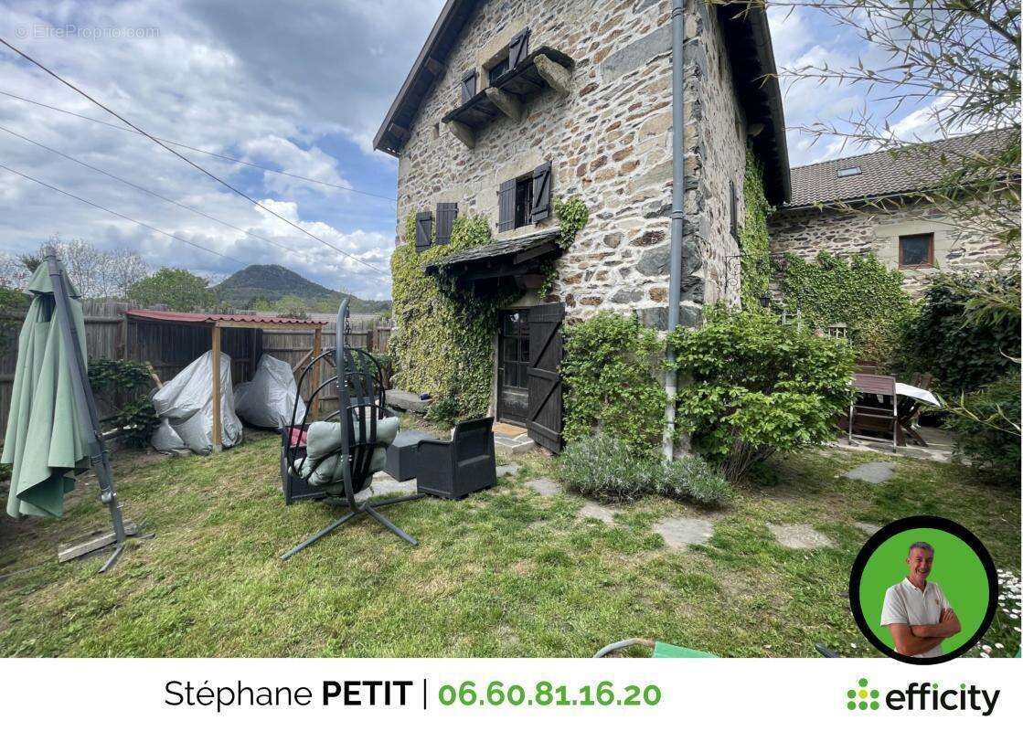 Maison 164 m² à Saint-Hostien  - photo 24