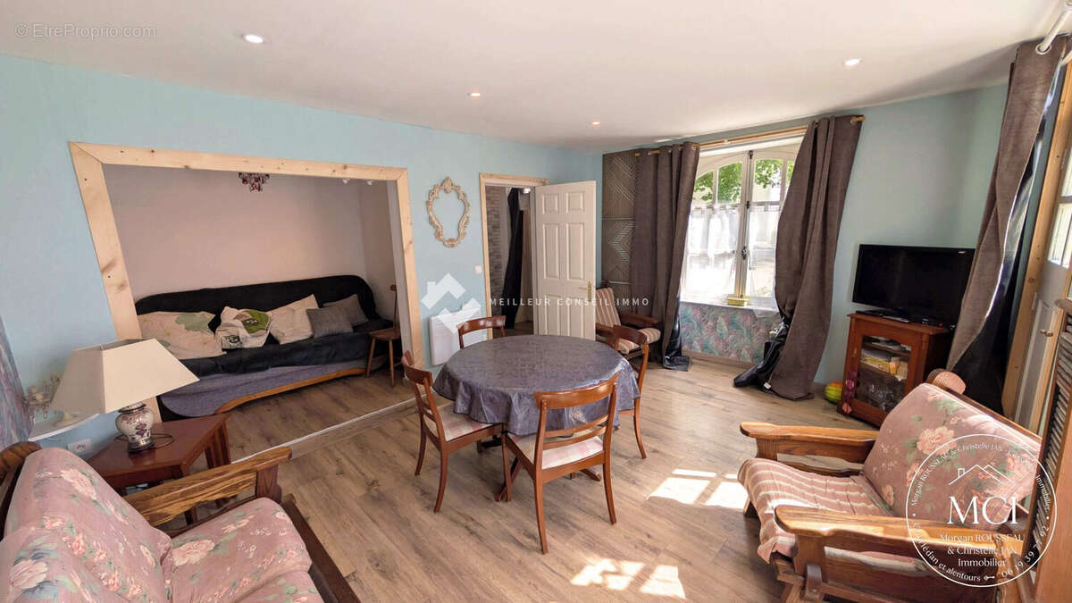 Maison 86 m² à Saint-Gilles-Vieux-Marche  - photo 4