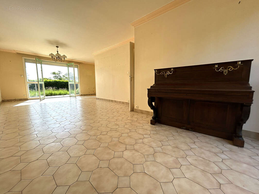 Maison à PLUGUFFAN
