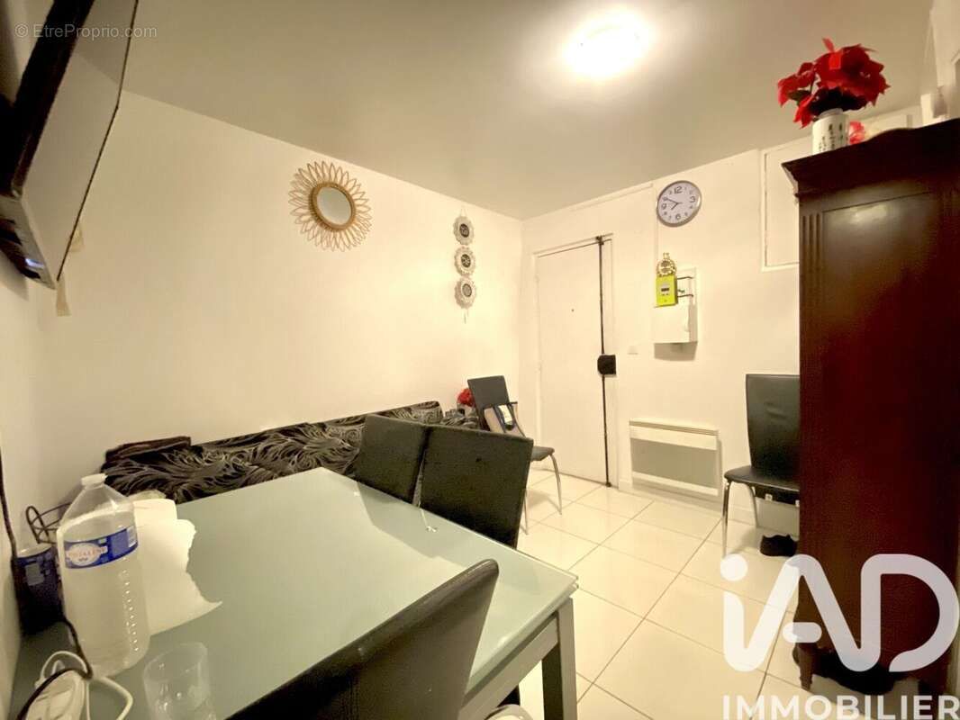 Photo 3 - Appartement à AUBERVILLIERS
