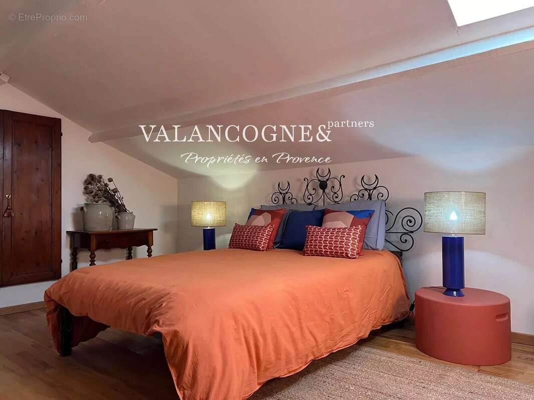 Maison de village avec piscine - photo 14