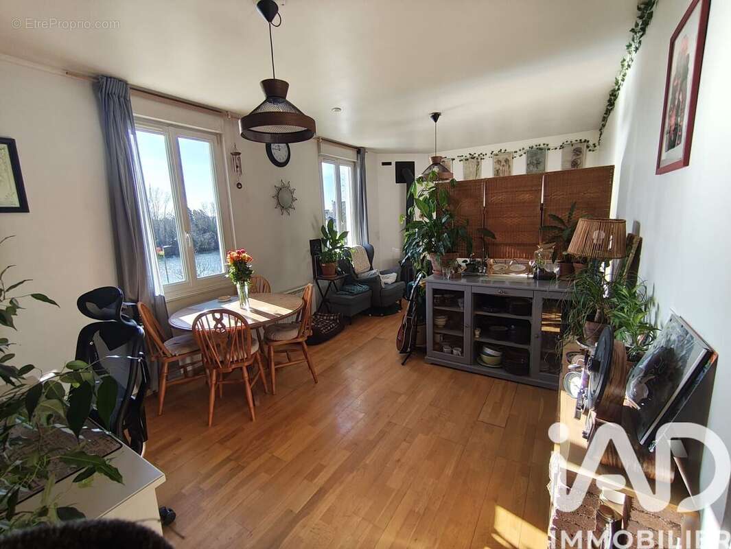 Photo 2 - Maison à MONTEREAU-FAULT-YONNE