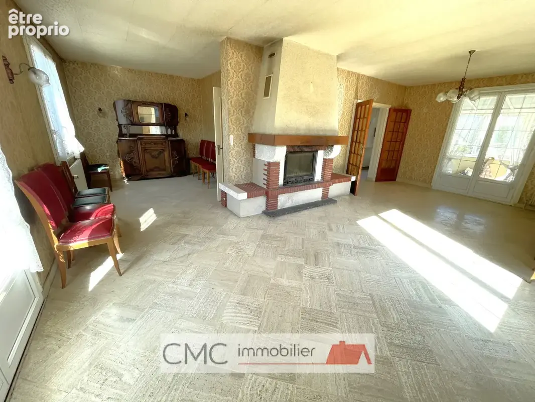 Maison familiale 159 m2 avec terrain de 1 300 m2 - photo 4