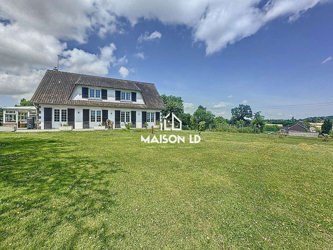 Maison à LA HAYE-DU-PUITS