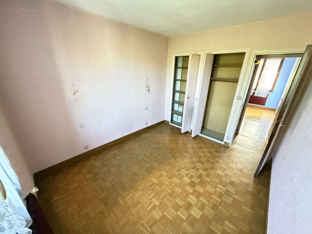Maison 5 chambres avec fort potentiel - photo 9