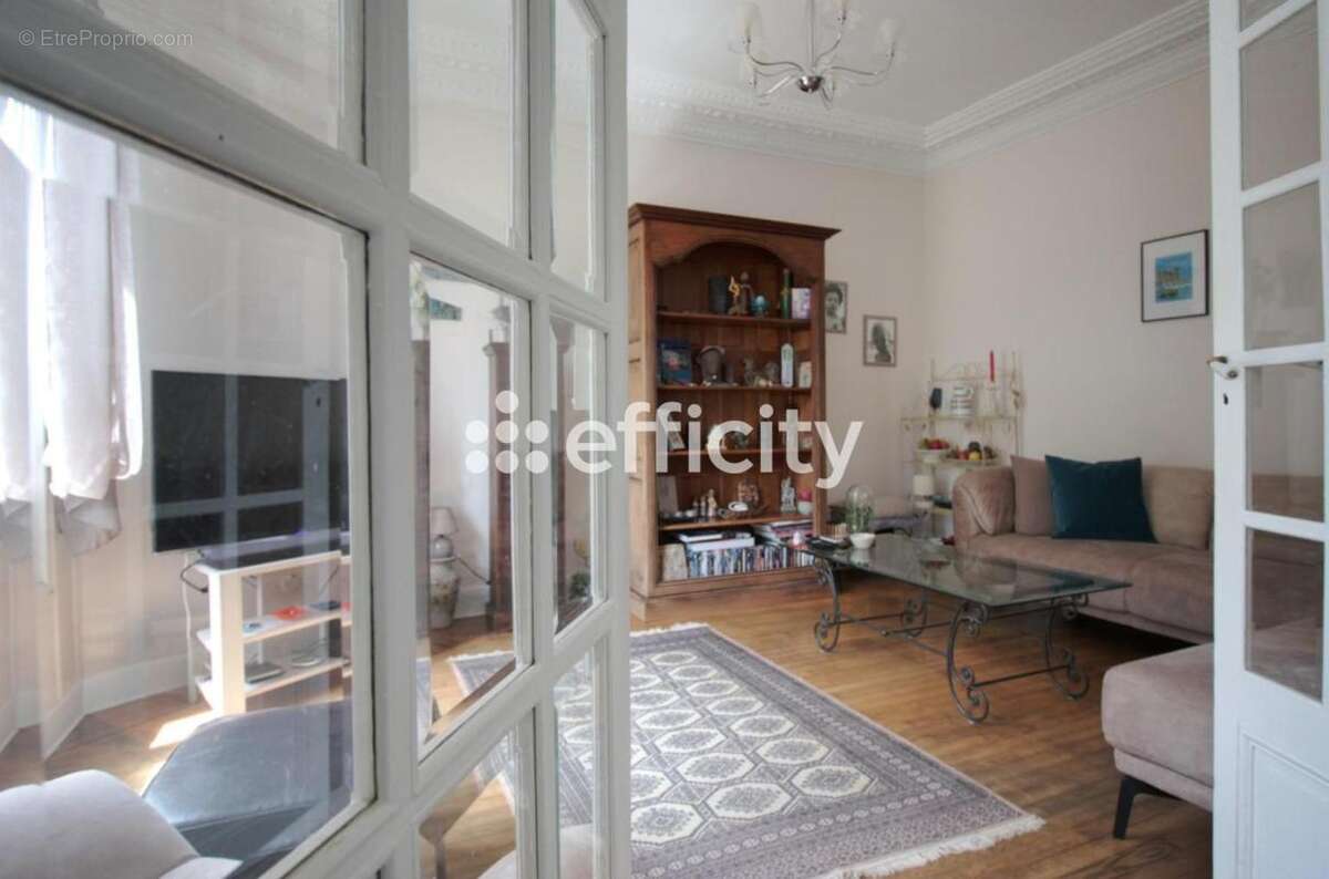 Maison à CHELLES