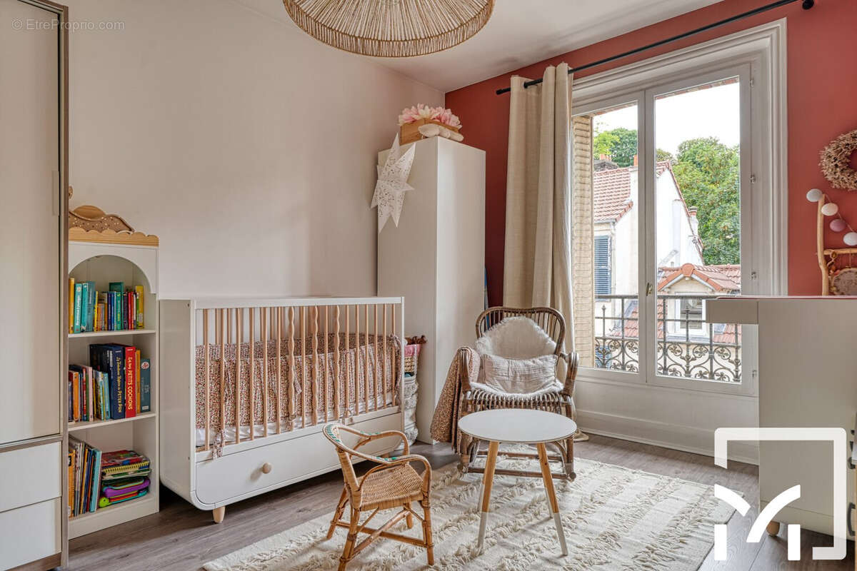 Appartement à BOUGIVAL