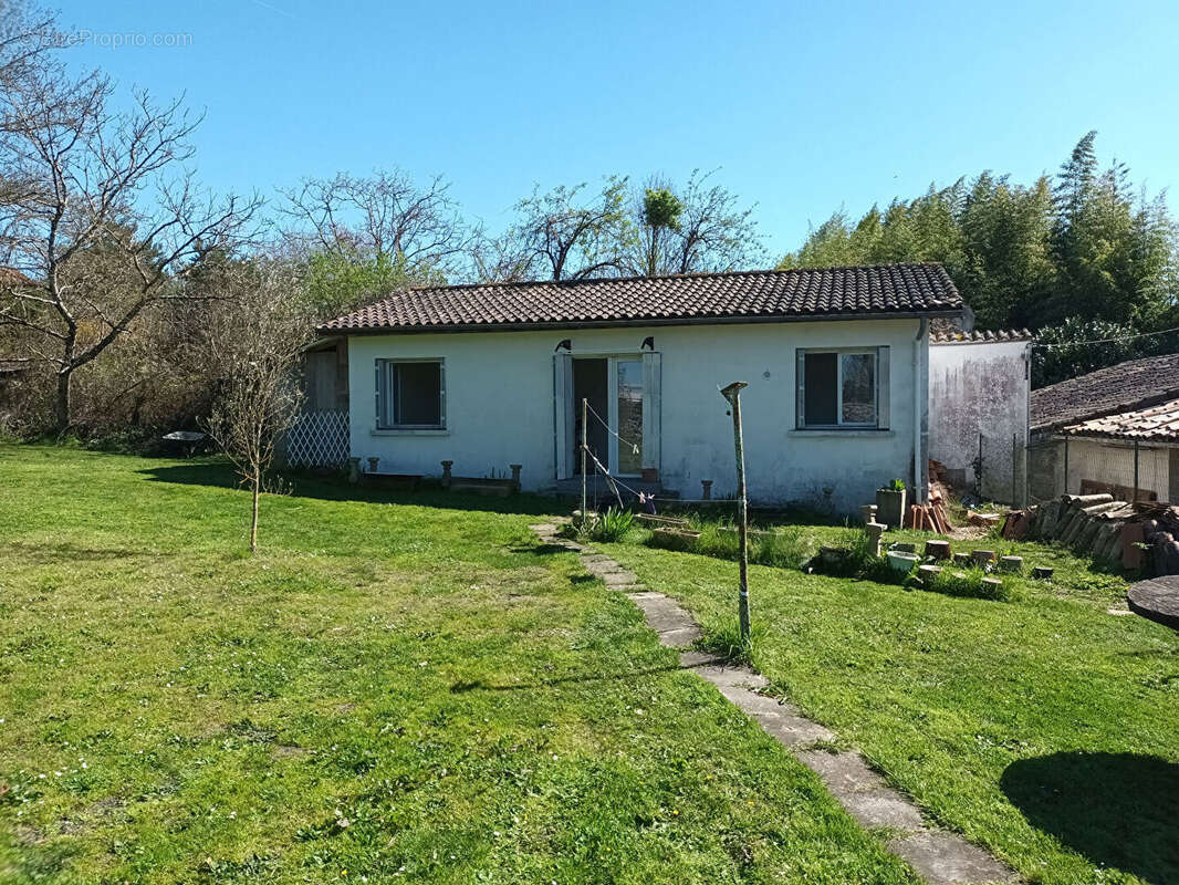 Appartement à CASTELJALOUX