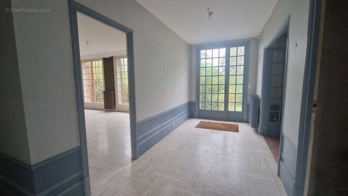 Maison à MONTIVILLIERS