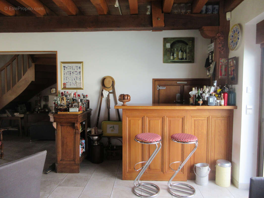 Maison à BAZAIGES